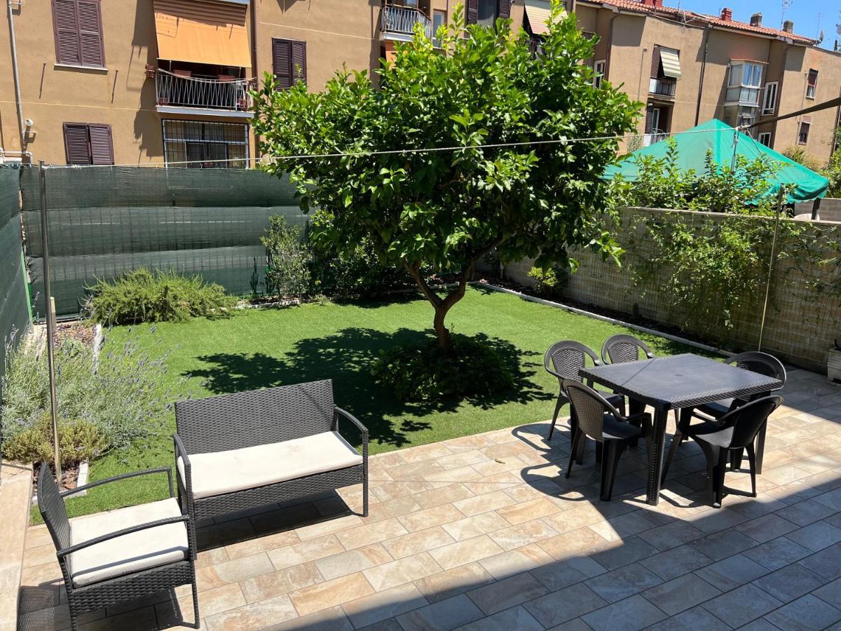 Casa Paestum. Your Wonderful Garden In Roma Exterior foto