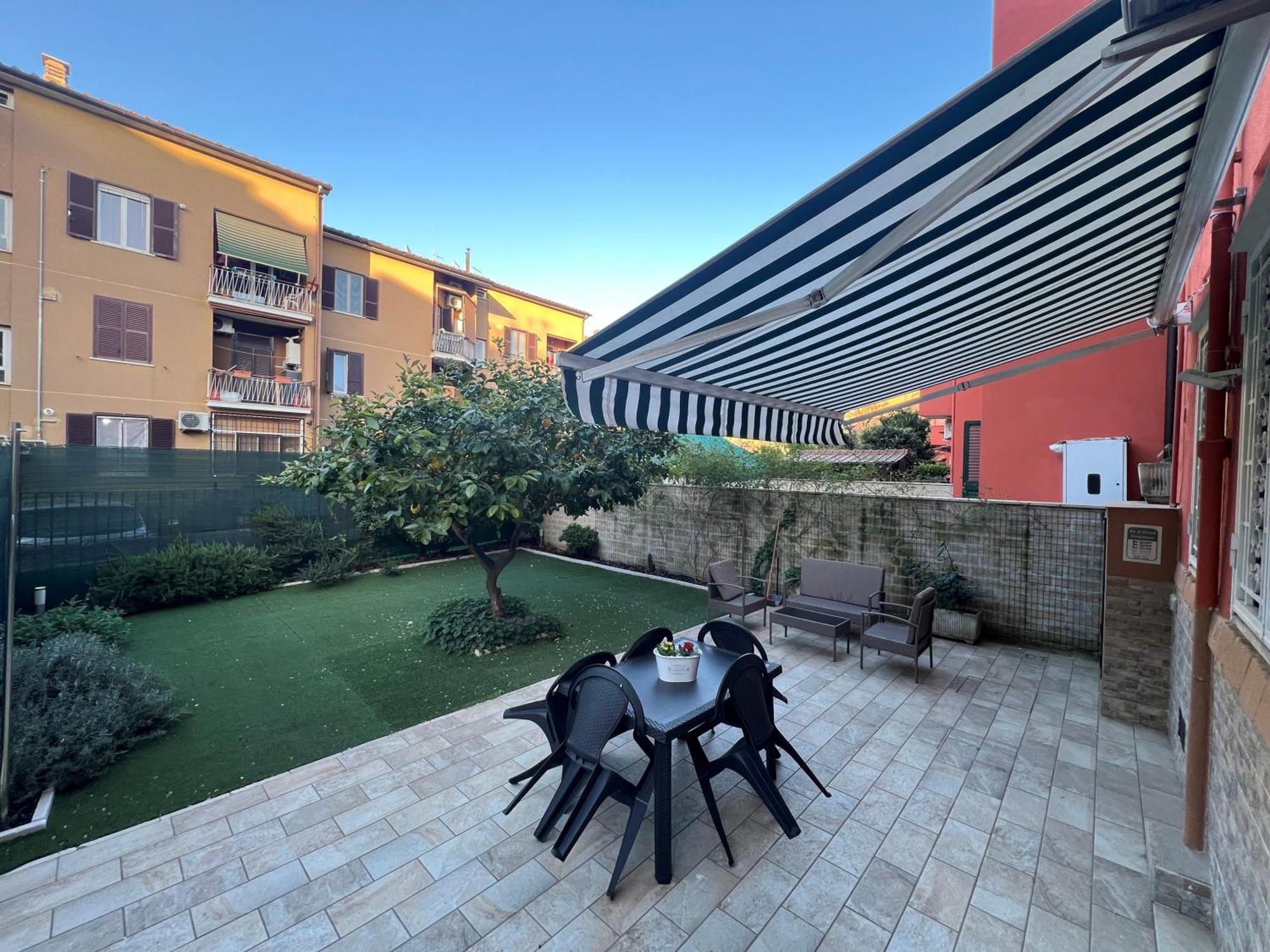 Casa Paestum. Your Wonderful Garden In Roma Exterior foto