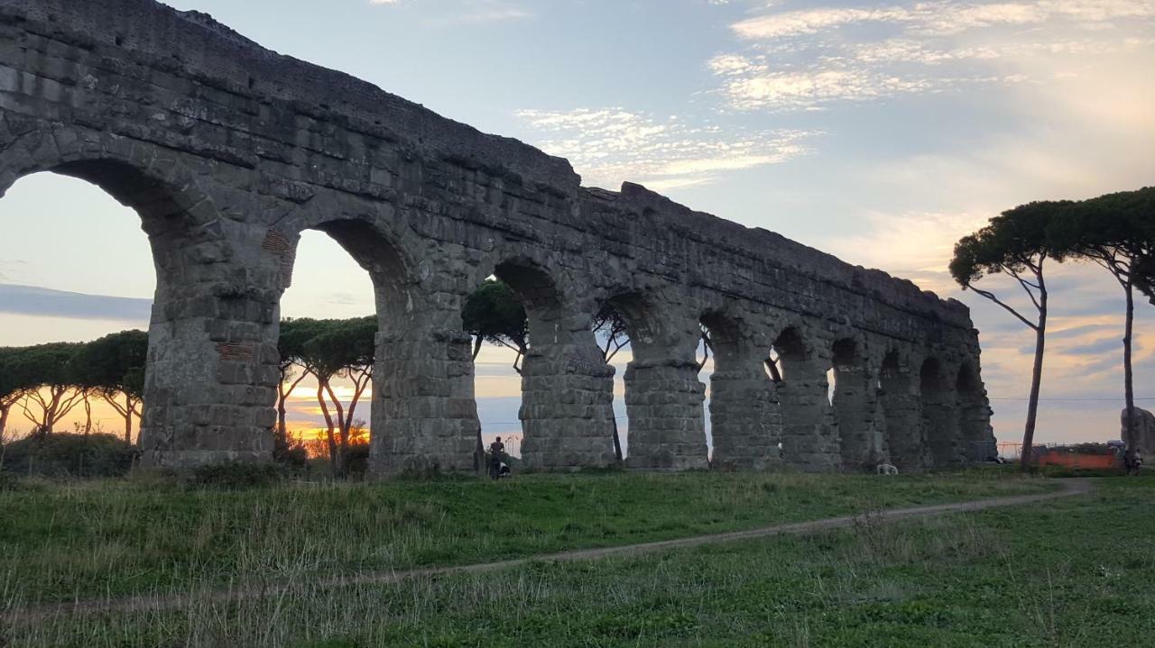 Casa Paestum. Your Wonderful Garden In Roma Exterior foto